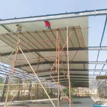 彩钢房搭建现场